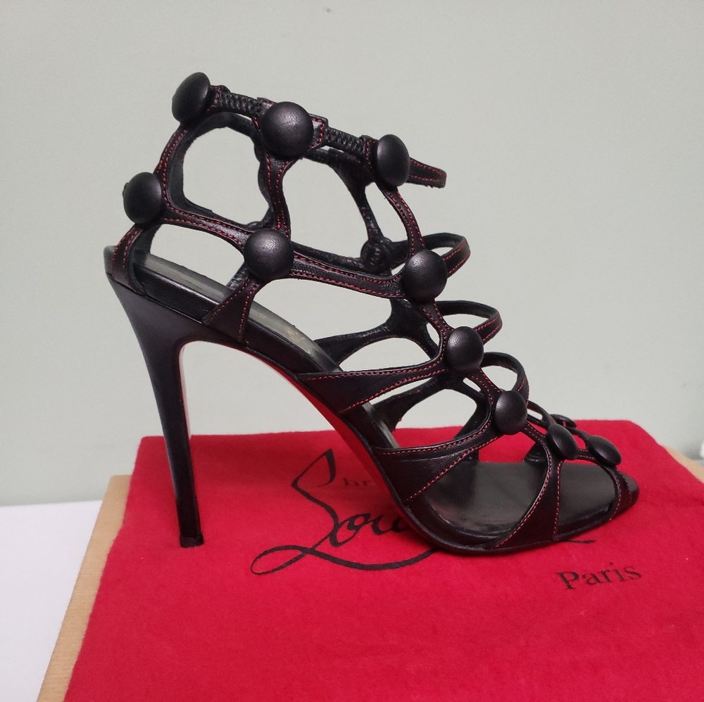NEW Christian Louboutin sandal heels